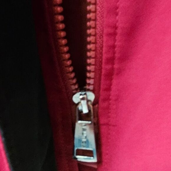 NAUTICA Women's Soft Shell Plus Size  Dark Cranberry Red  & Black  Winter Jacket - Picture 13 of 14